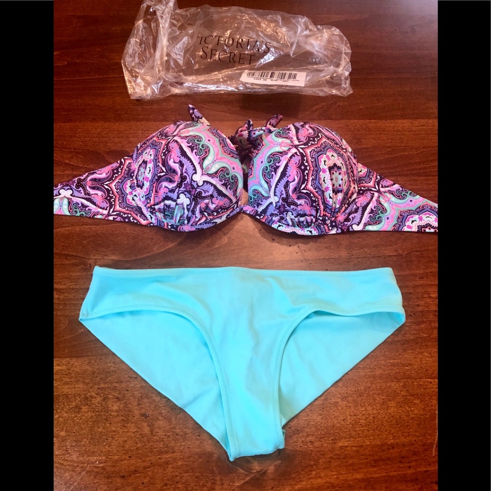 Victoria Secret Bikini Brand New 36C  Sm bottom
